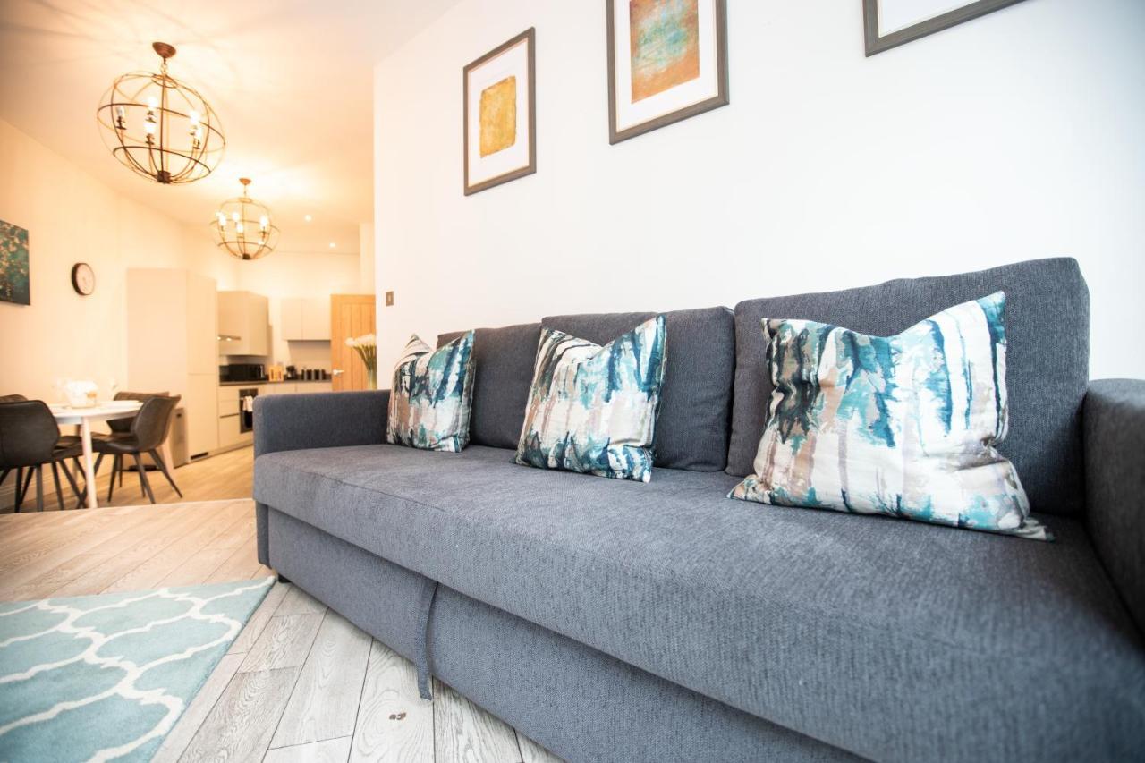 Urban Living'S - Windsor Castle Luxury Apartments Bagian luar foto