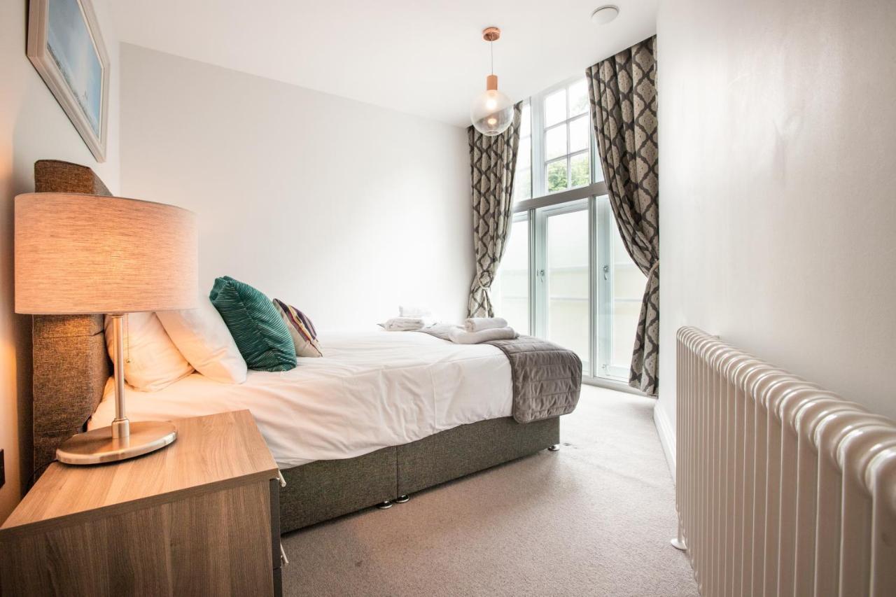 Urban Living'S - Windsor Castle Luxury Apartments Bagian luar foto