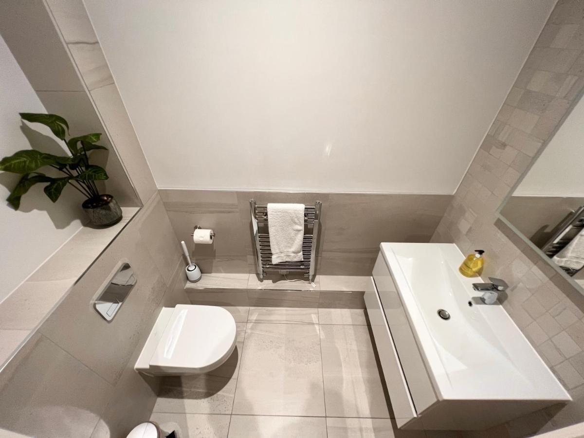 Urban Living'S - Windsor Castle Luxury Apartments Bagian luar foto