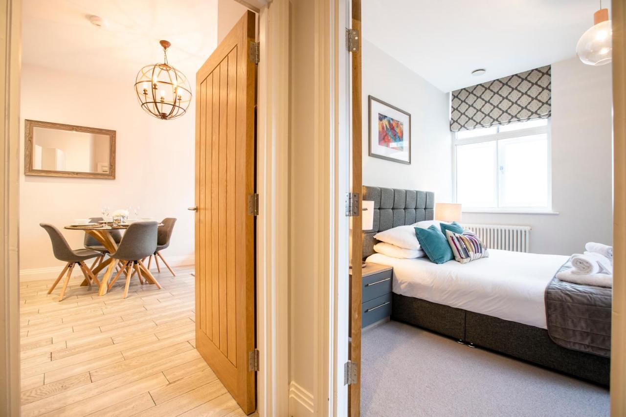 Urban Living'S - Windsor Castle Luxury Apartments Bagian luar foto