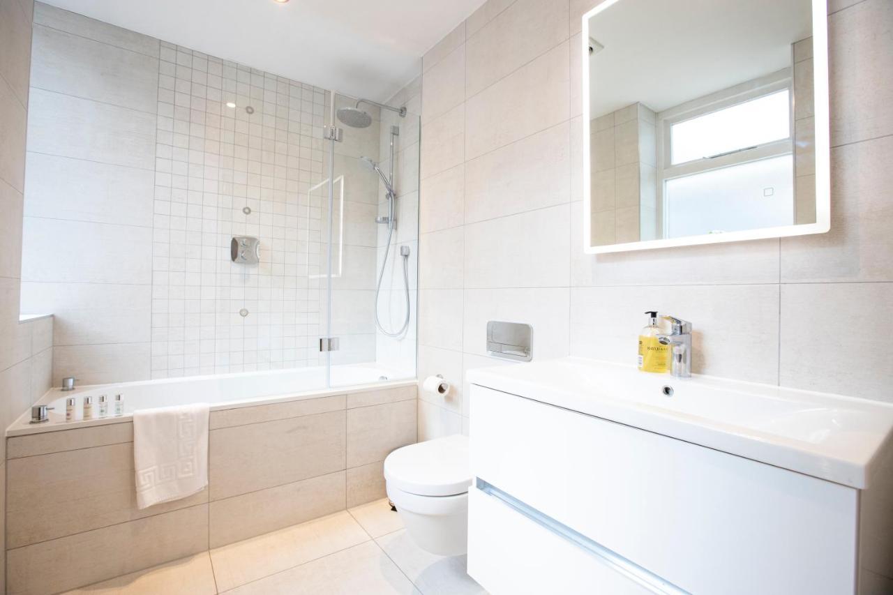 Urban Living'S - Windsor Castle Luxury Apartments Bagian luar foto