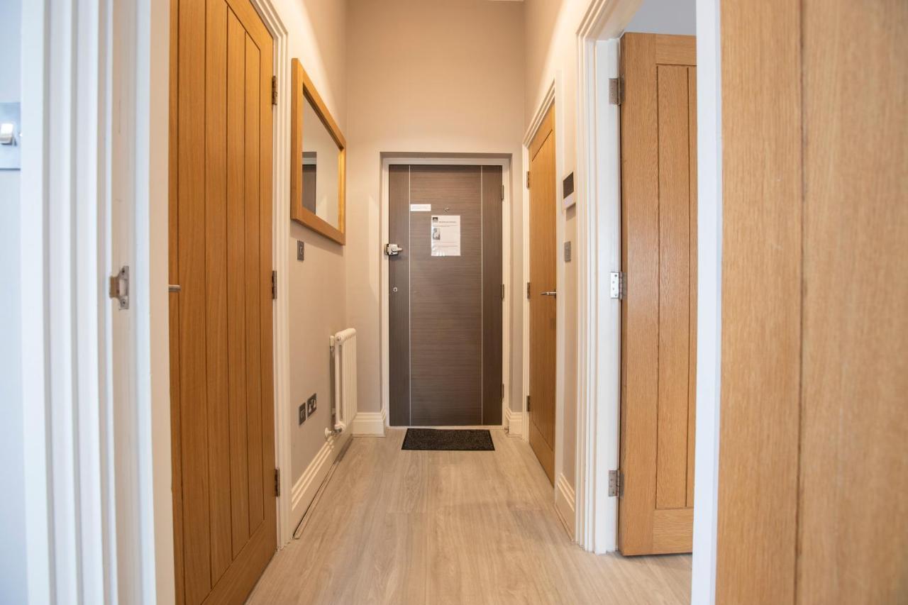 Urban Living'S - Windsor Castle Luxury Apartments Bagian luar foto