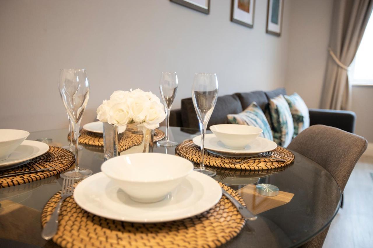 Urban Living'S - Windsor Castle Luxury Apartments Bagian luar foto